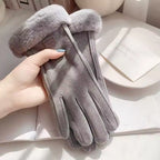 Hannah Gray winter gloves featuring a plush-lined interior, faux-fur cuffs, and full-finger touchscreen design